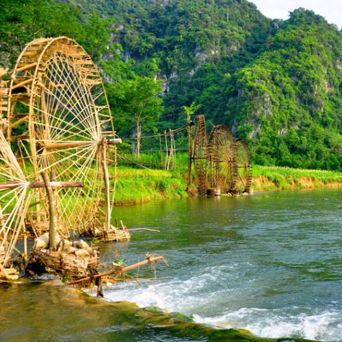 Cambodia and North Vietnam 11 Days Tour