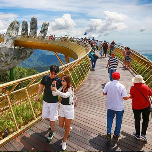 Vietnam Muslim Tours: Danang – Bana Hills -Golden bridge – Hoian 4 days