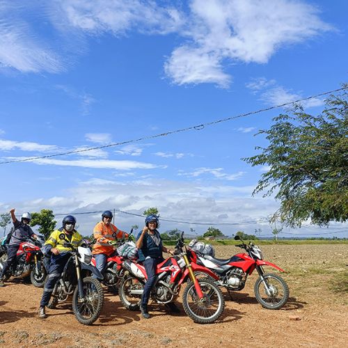 Motorcycle Mekong Delta and Southern Coastline 6 Days